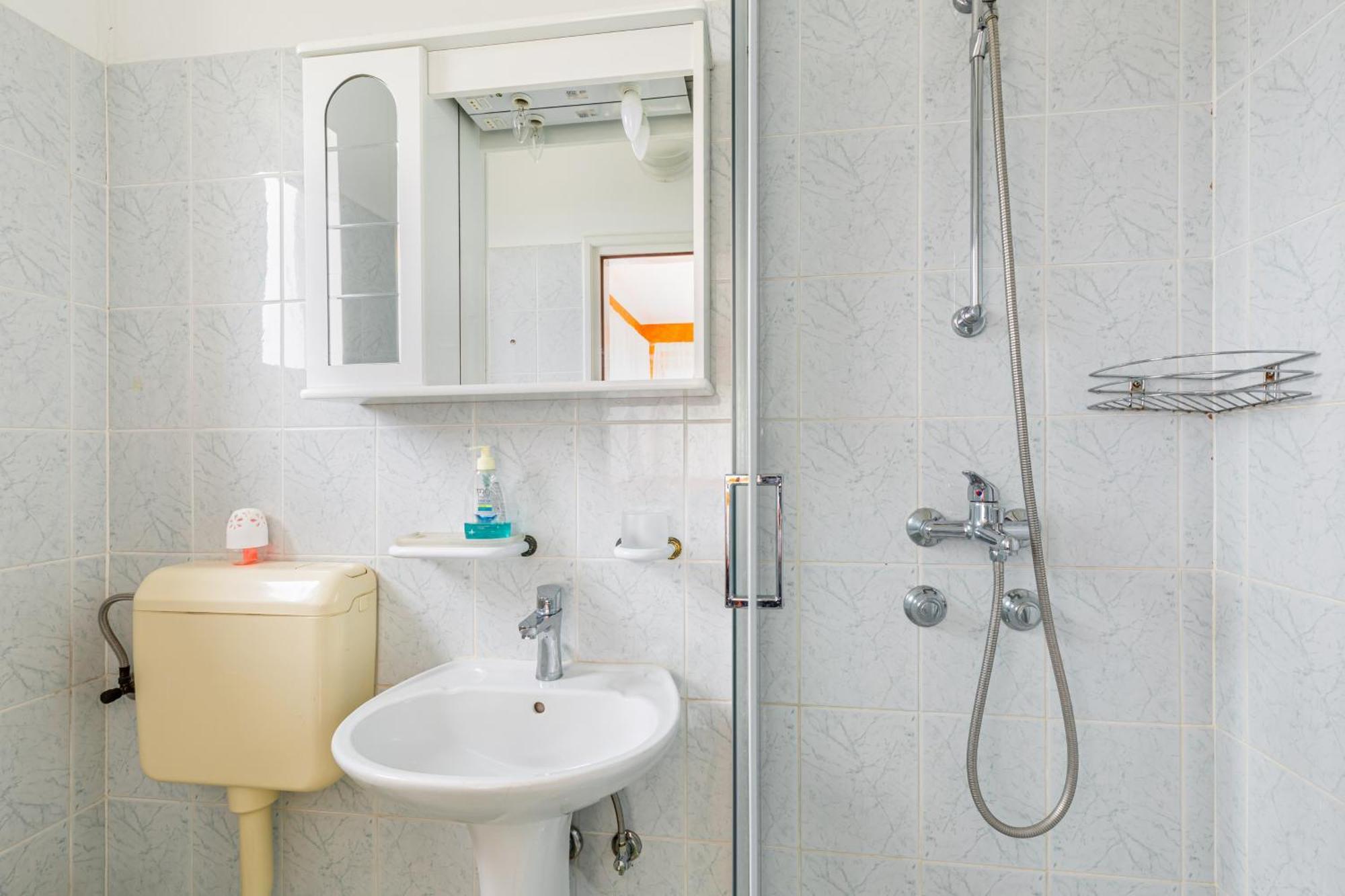 Apartments With A Parking Space Brsec, Opatija - 7796 Martina 客房 照片